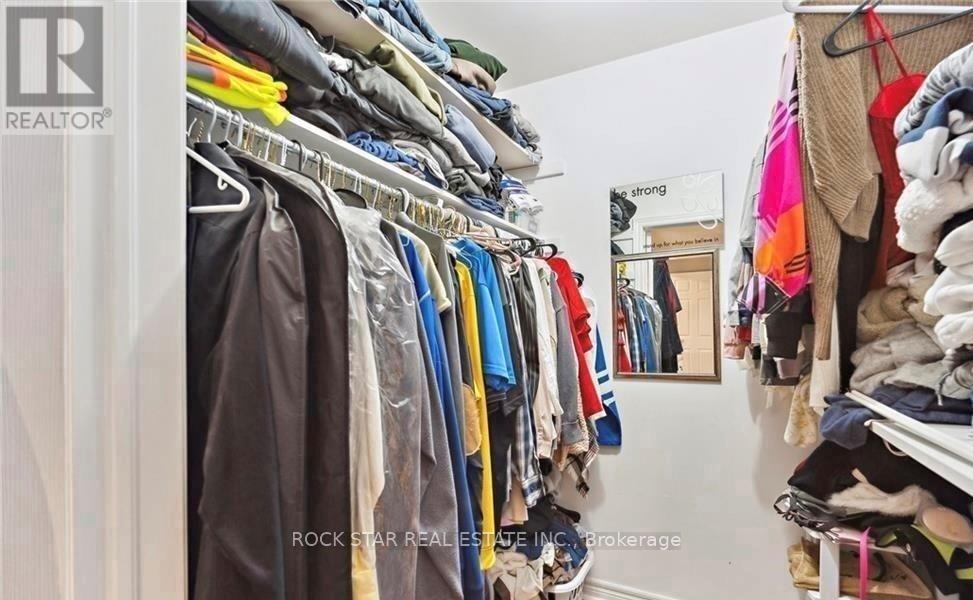 996 BEACH BOULEVARD - 18