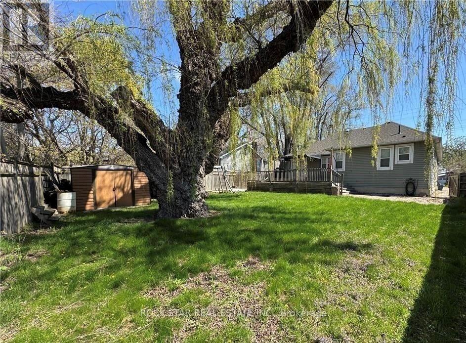 996 BEACH BOULEVARD - 23