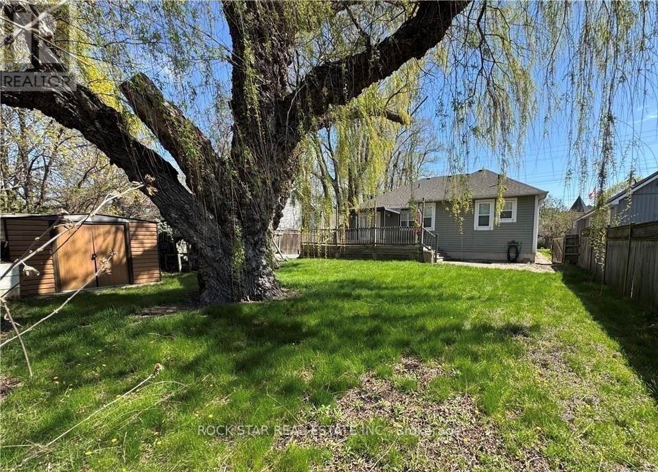996 BEACH BOULEVARD - 24