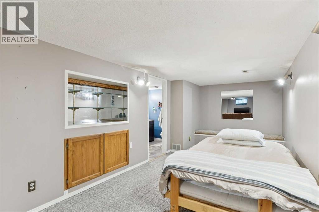 323 Ranchview Place NW - 25