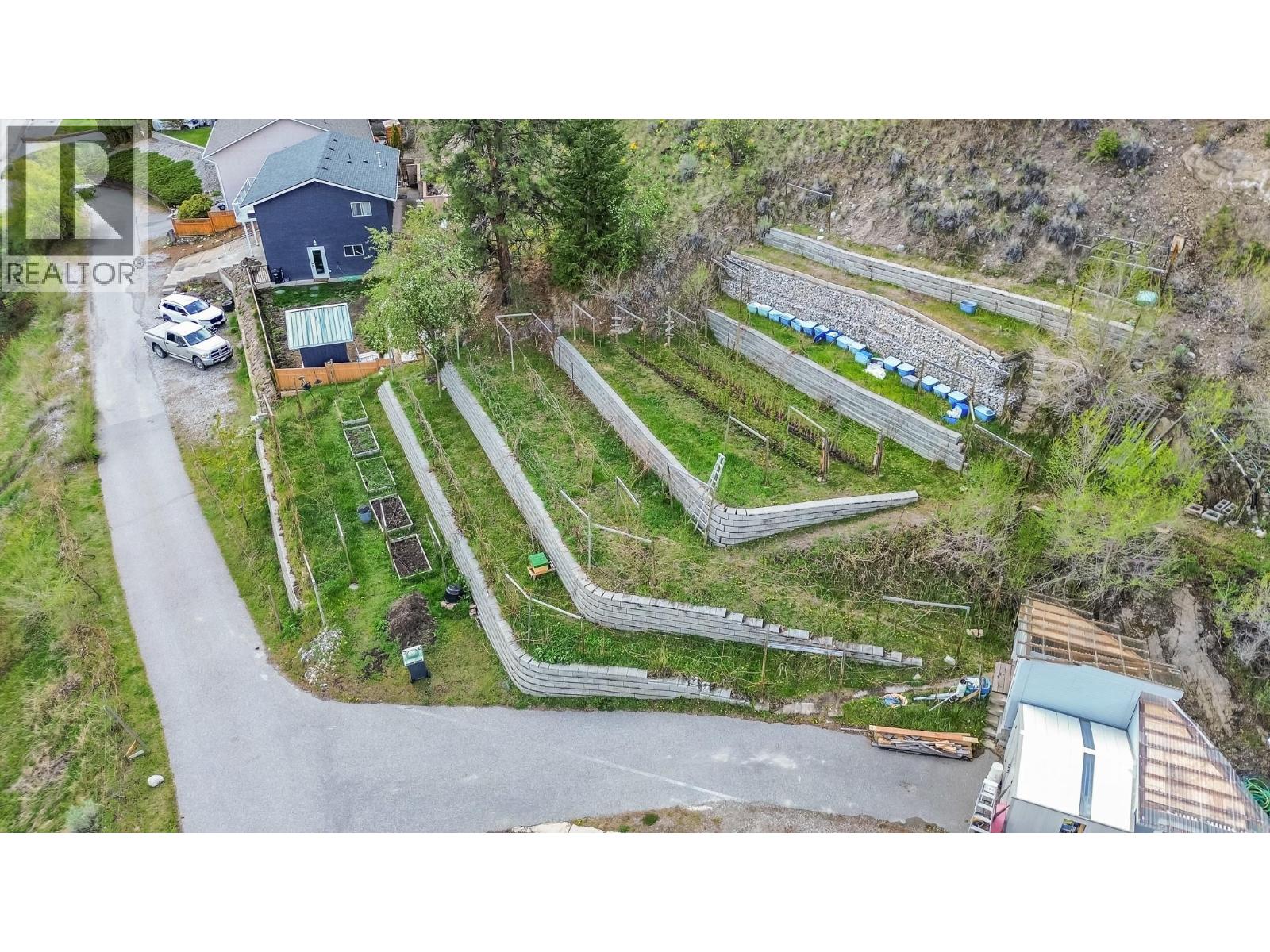 12596 Taylor Place, Summerland