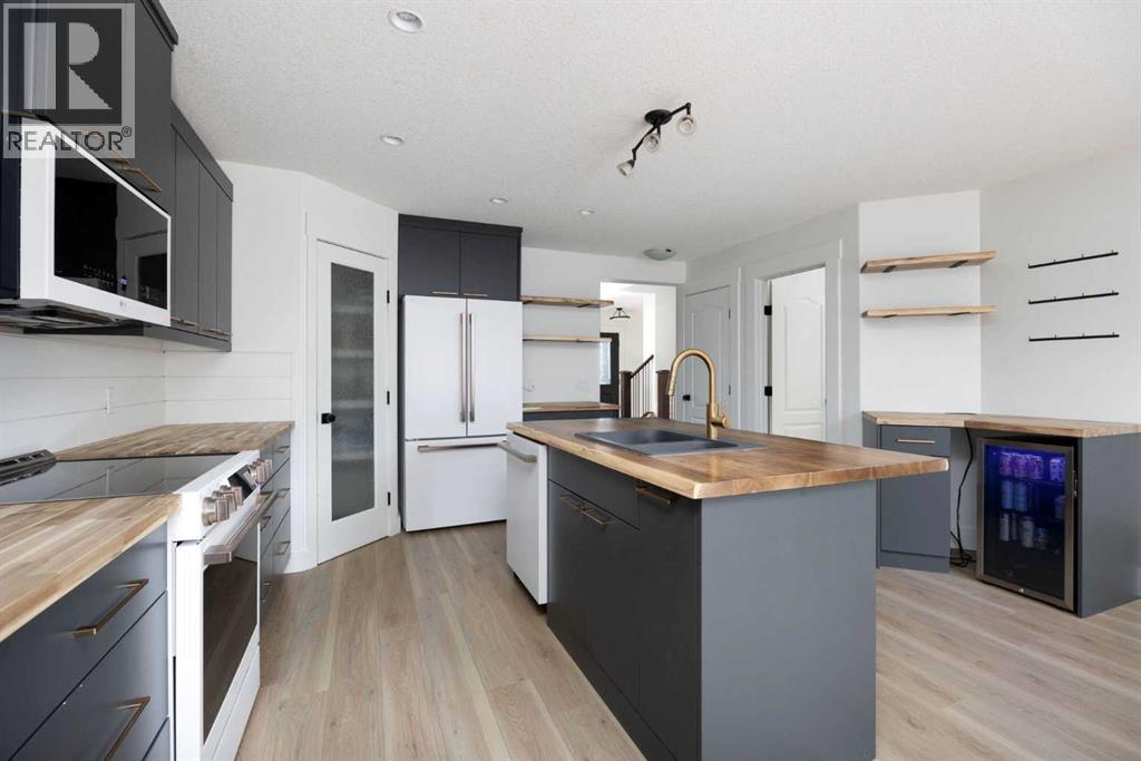 189 Walnut Crescent — photo 14
