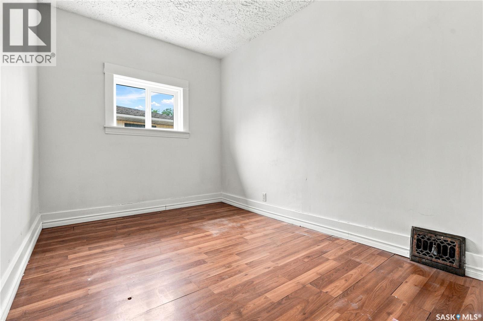 209 T AVENUE N - 14
