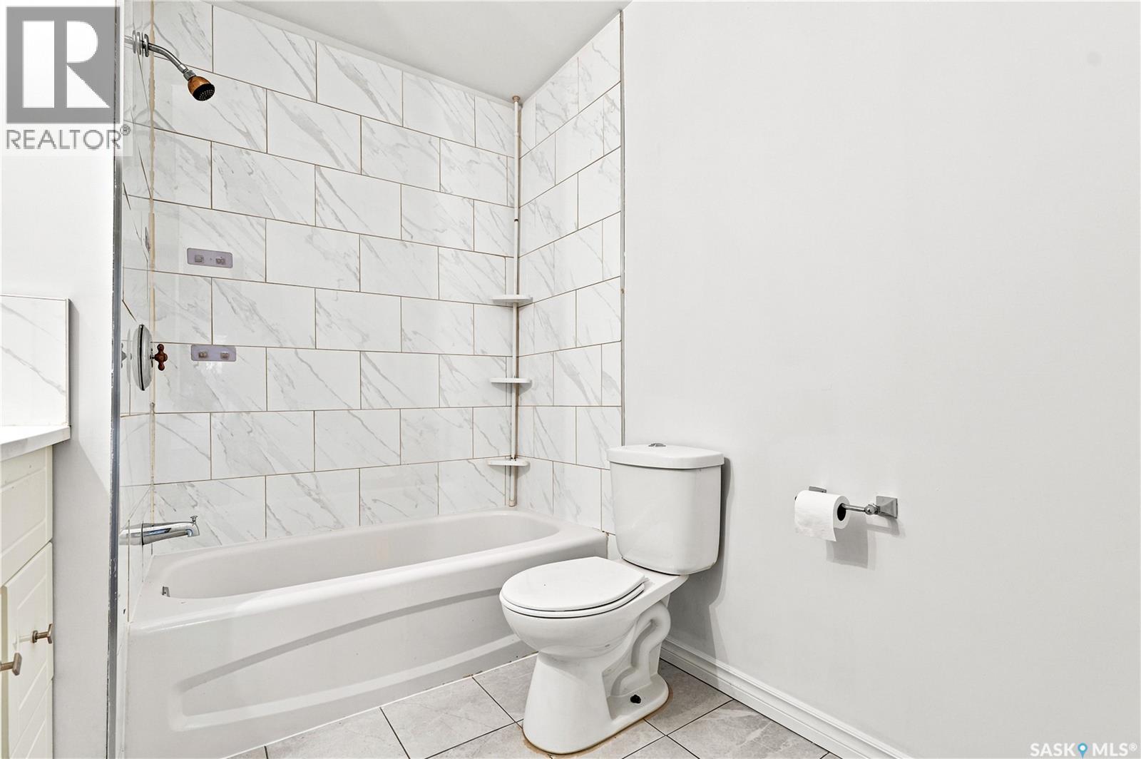 209 T AVENUE N - 6