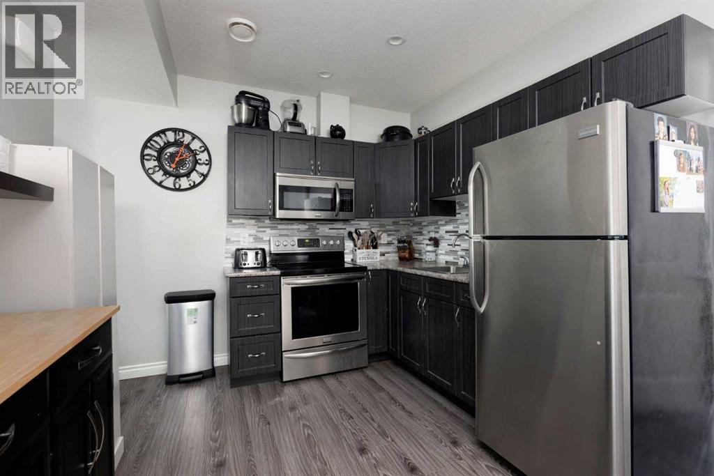 212 Stonecreek Landing — photo 34