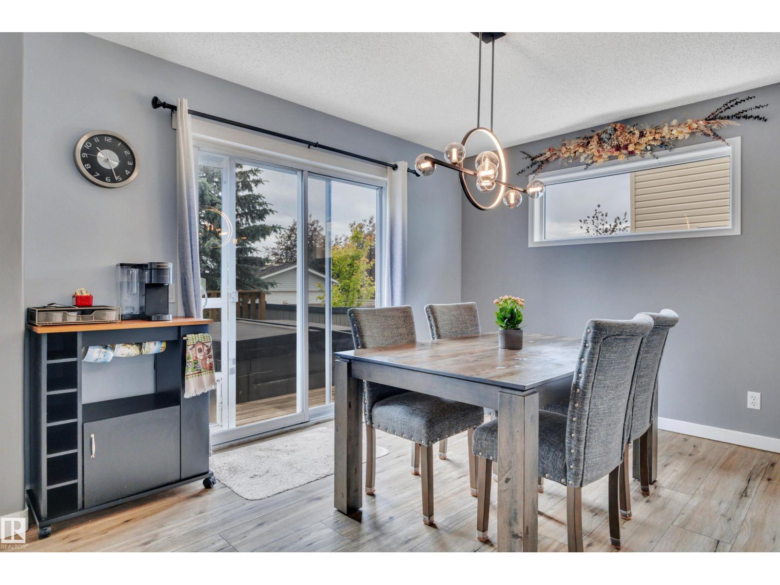 78 BIRCHMONT CR - 11