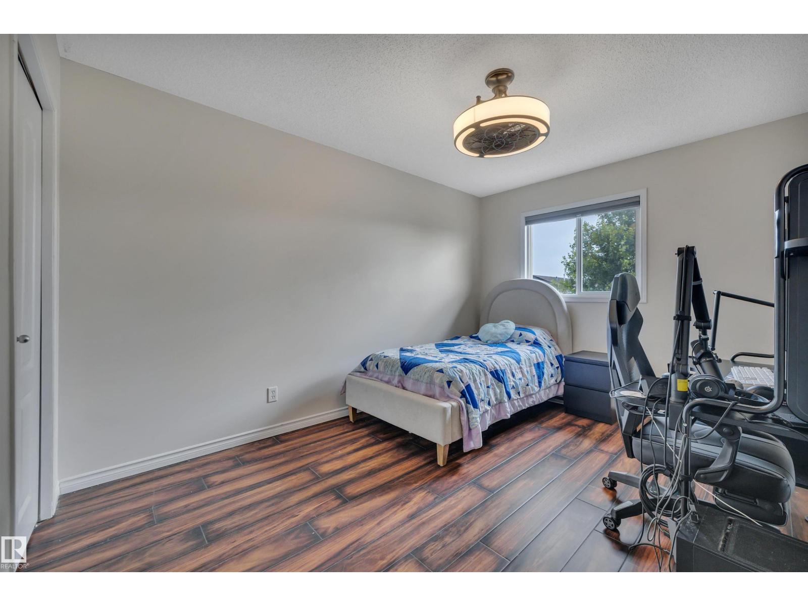 78 BIRCHMONT CR - 25