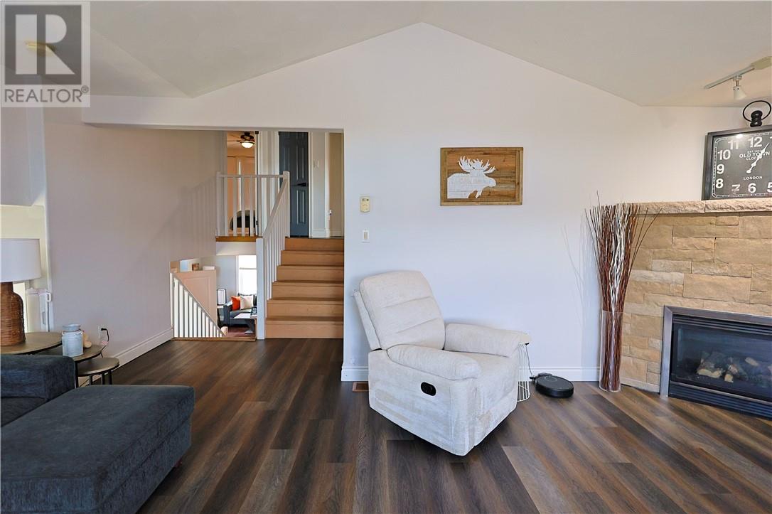 312 Braemore Cres - Image 36