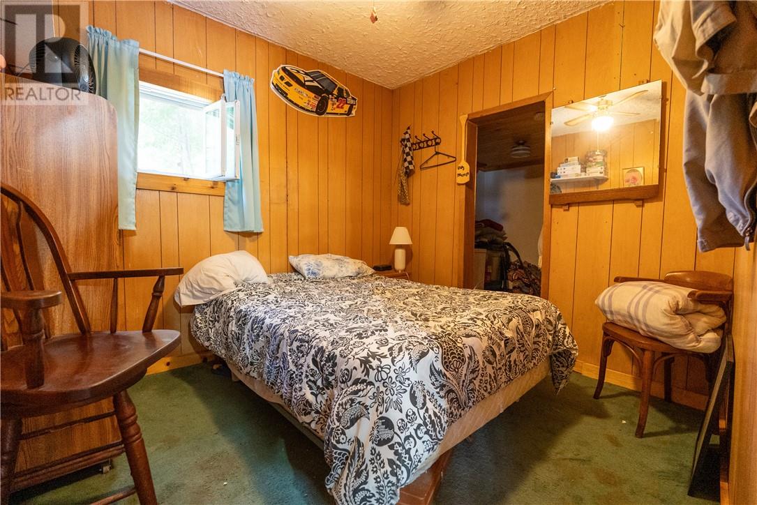 274 Turenne Road - 21