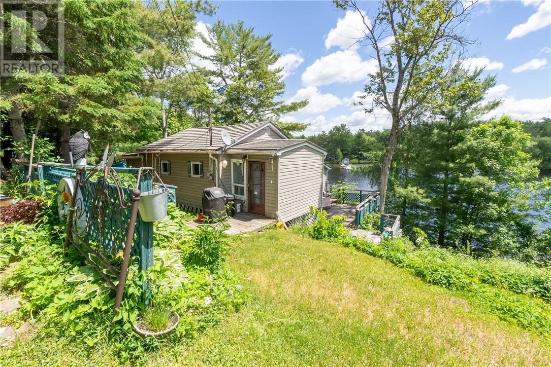 274 Turenne Road - 3