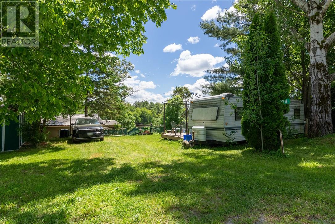 274 Turenne Road - 43