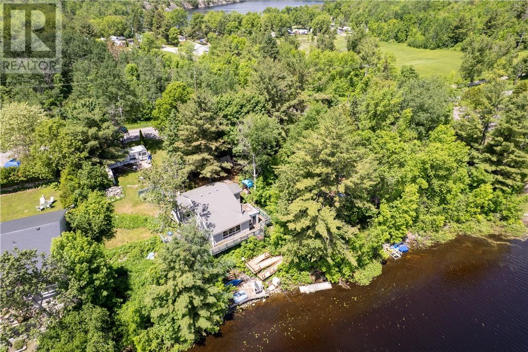 274 Turenne Road - 45