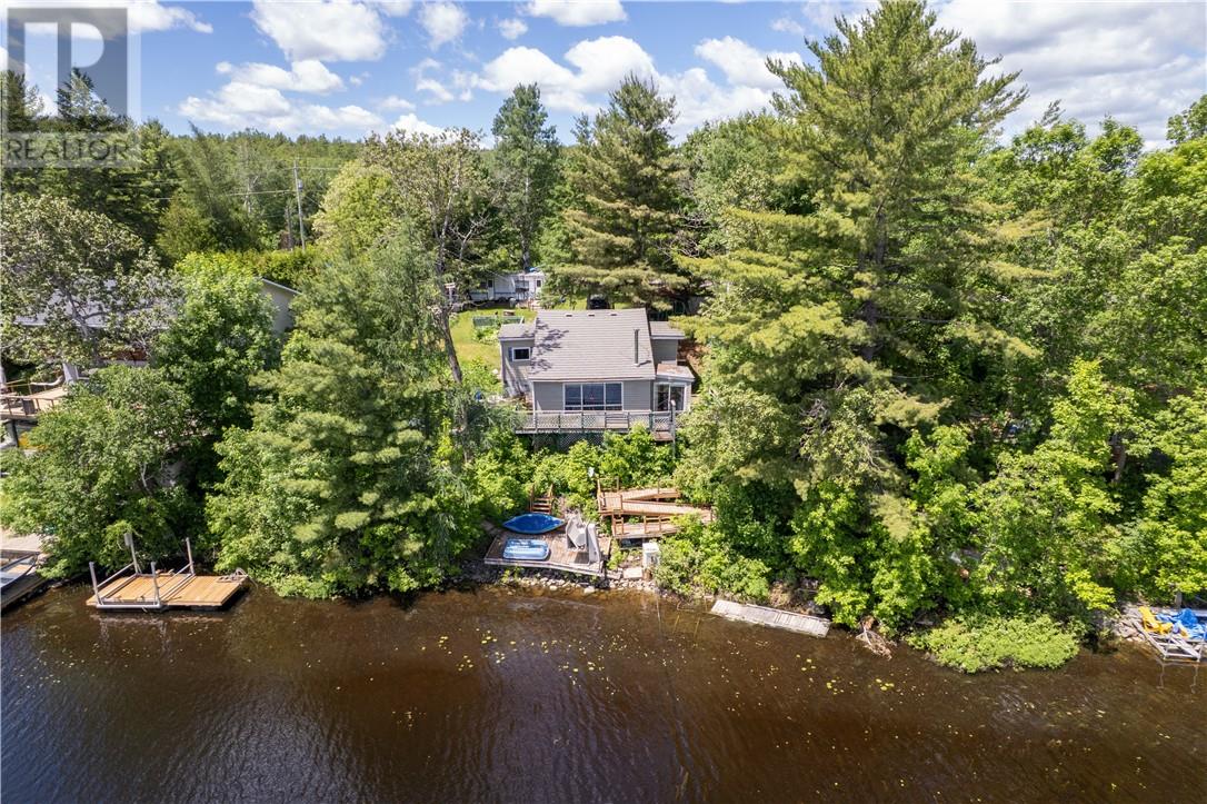 274 Turenne Road - 46