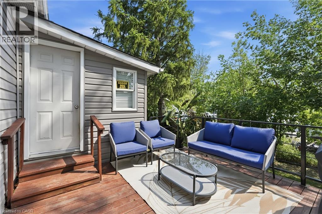 21 RENFREW Street E - Image 25