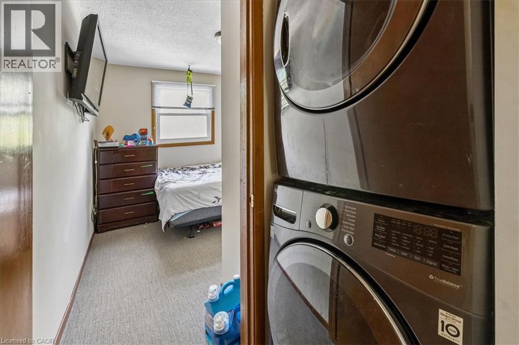 80 MACLENNAN Avenue - 40
