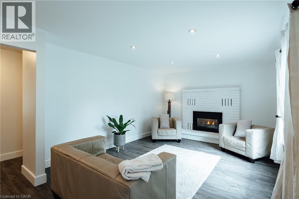 277 CANTERBURY Drive - 17
