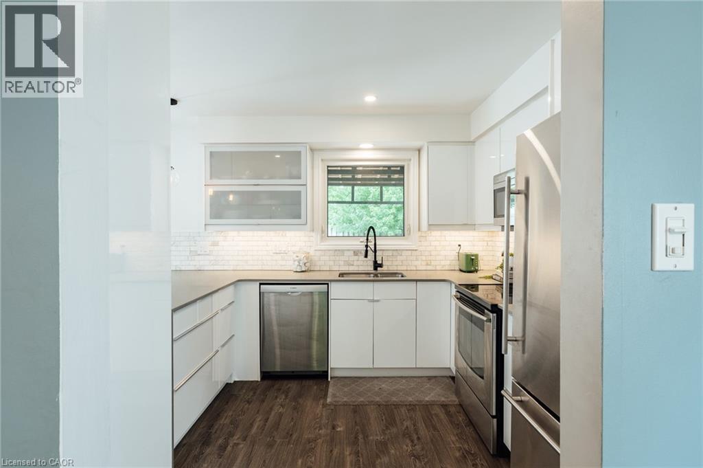 277 CANTERBURY Drive - 20