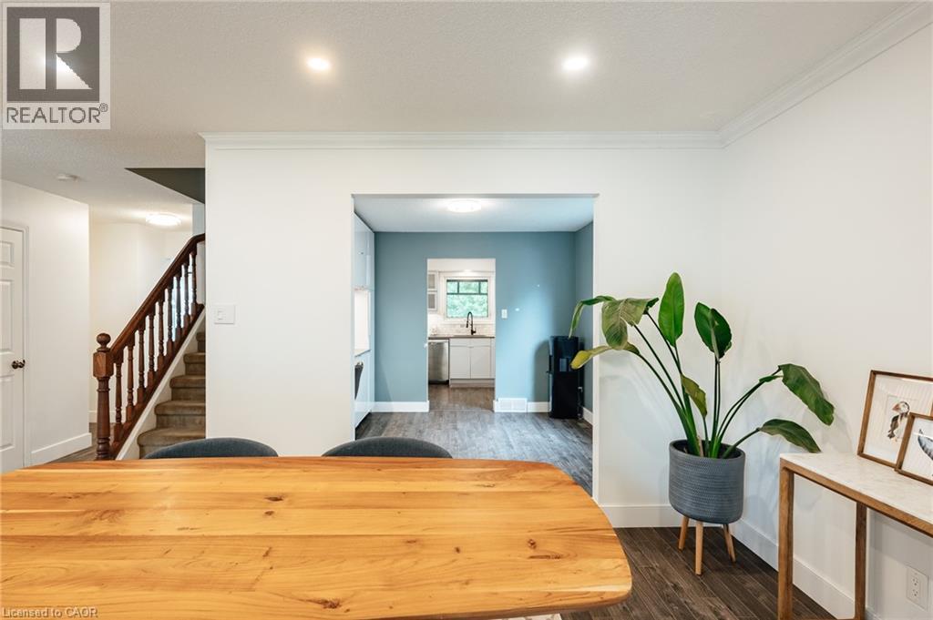 277 CANTERBURY Drive - 27