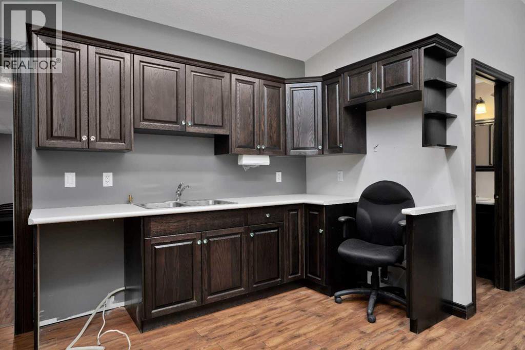 4407 45A Avenue - Photo 11