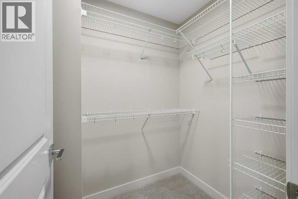 20 Memorial Parkway - 19