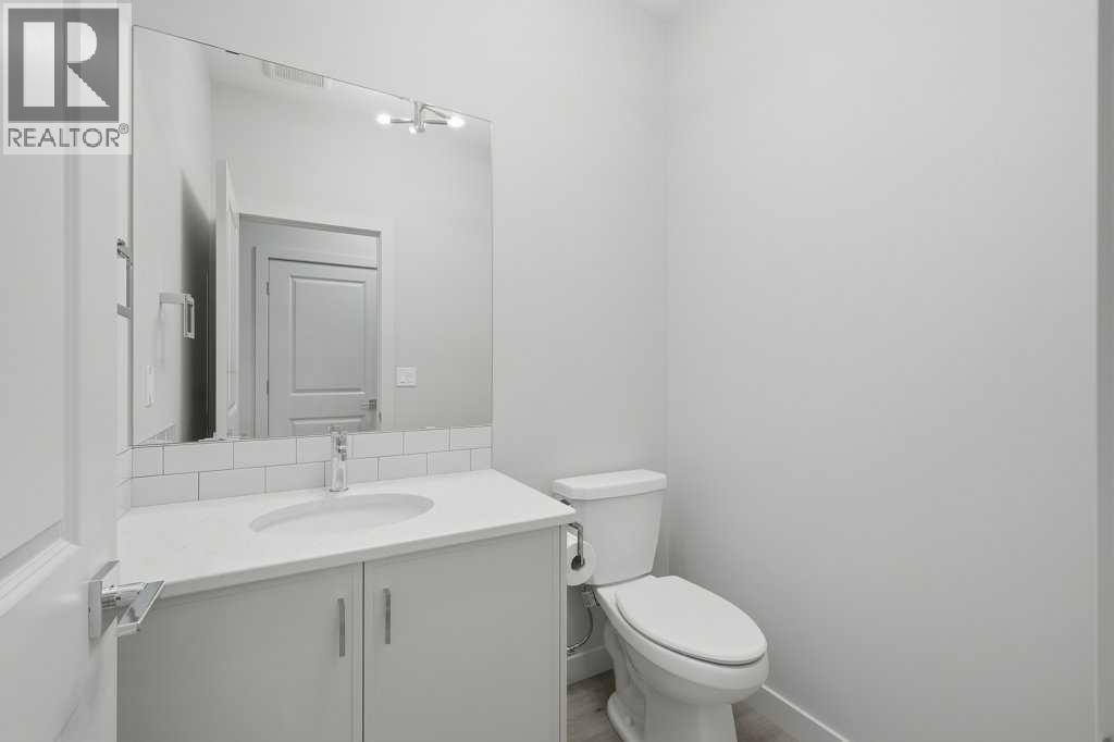 20 Memorial Parkway - 16