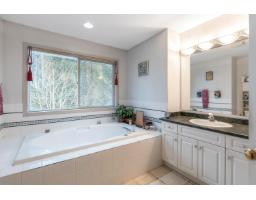 223 Balsam Avenue, Harrison Hot Springs, Harrison Hot Springs, BC V0M1K0 Photo 24