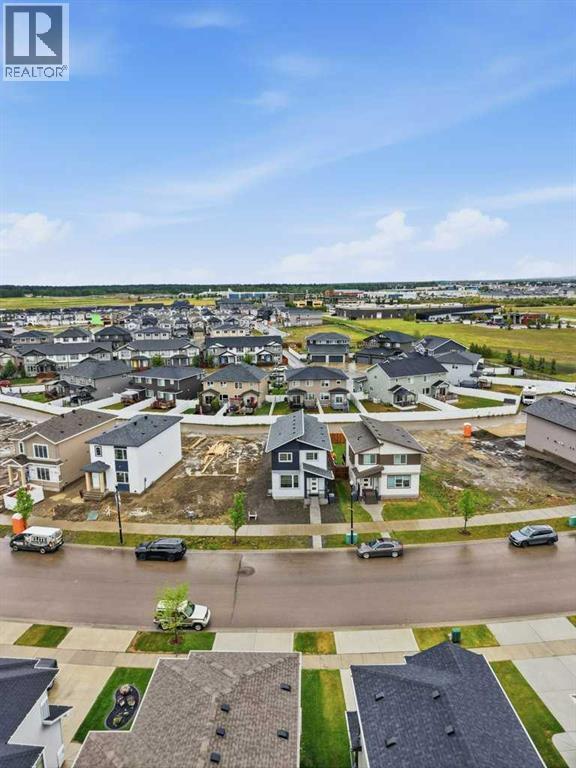 20 Memorial Parkway - 37
