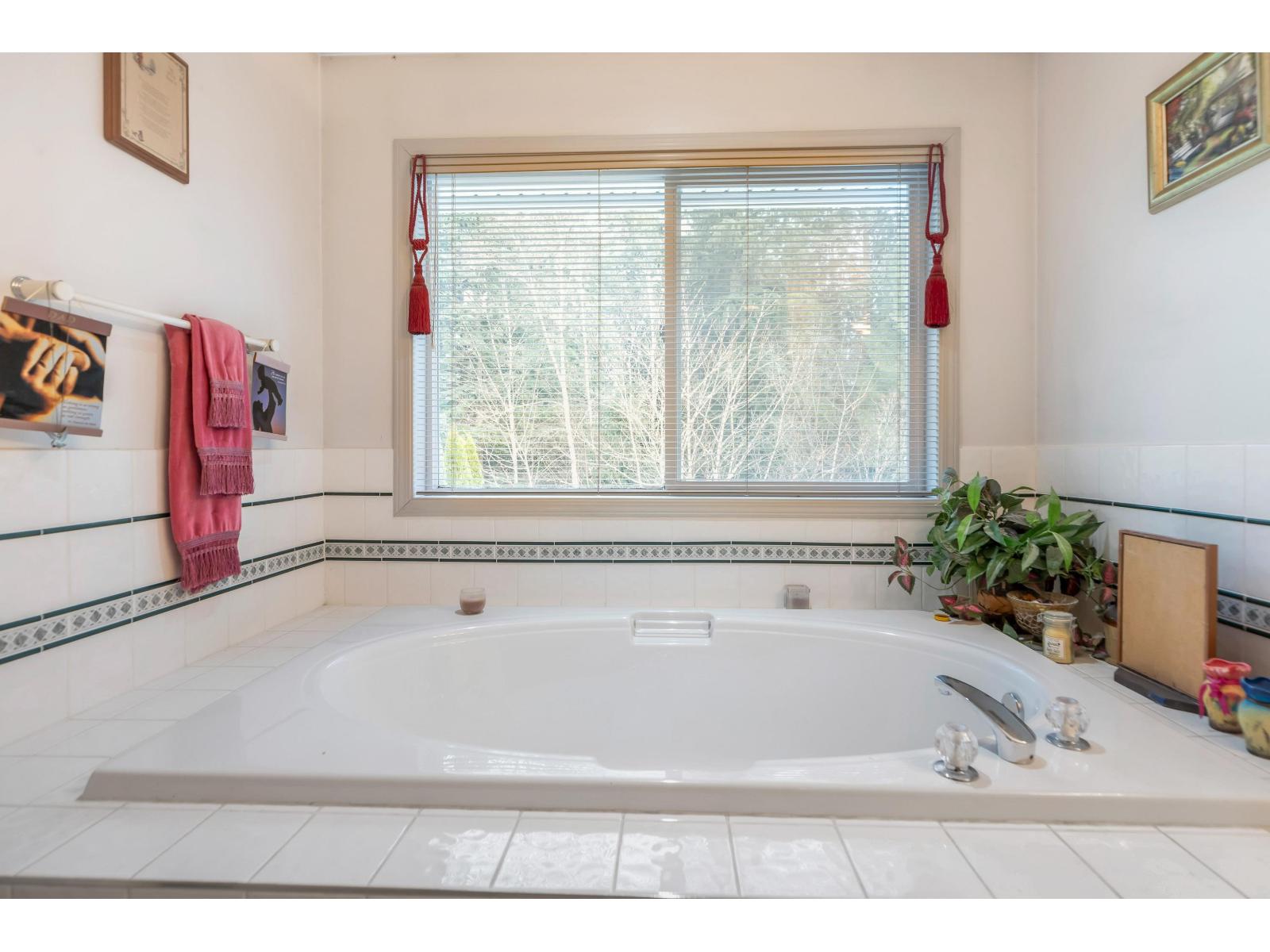 223 BALSAM AVENUE, Harrison Hot Springs, Harrison Hot Springs
