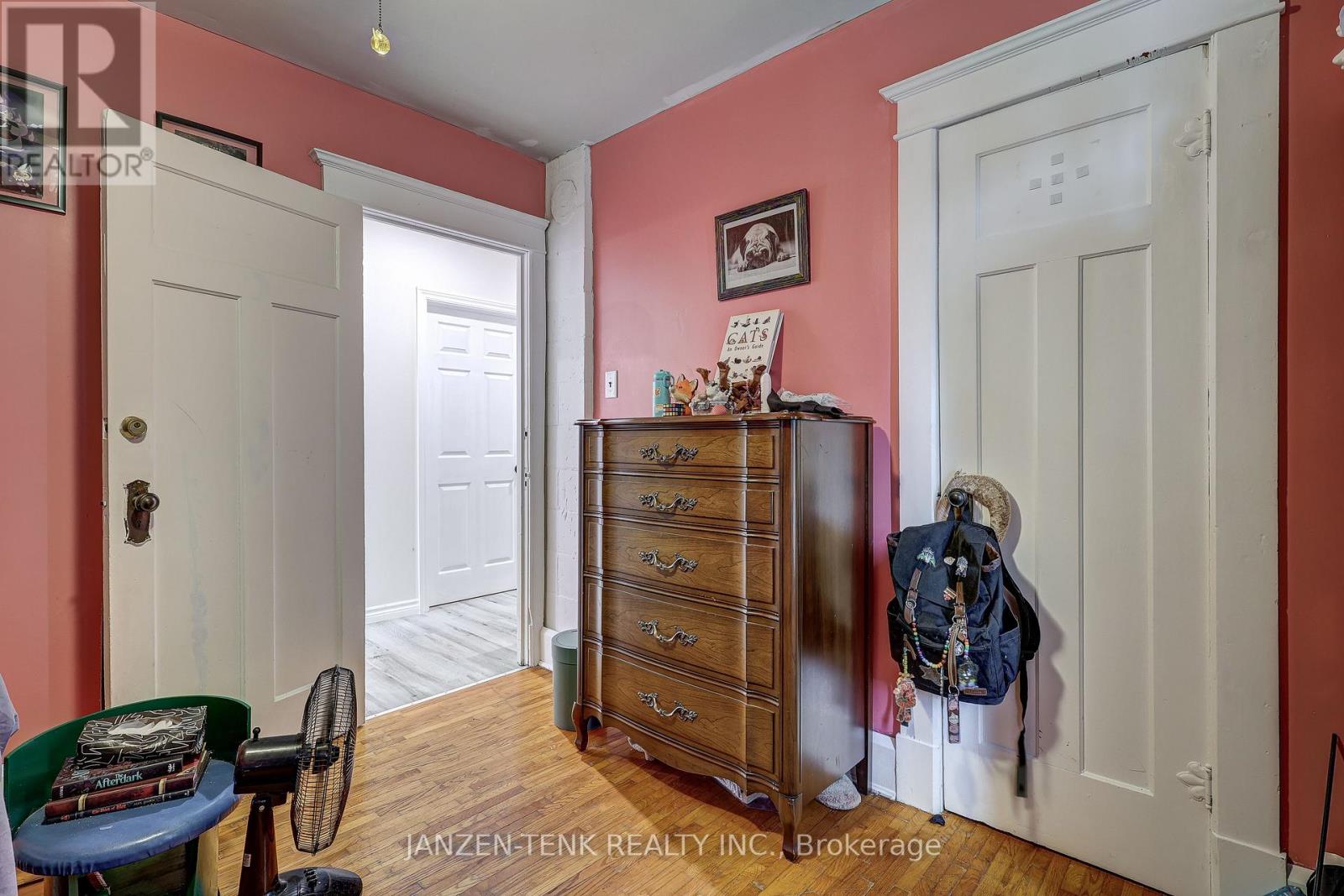 17 KING STREET - 37