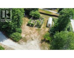 1572 Mountain Road, Gibsons, BC V0N1V2 Photo 35