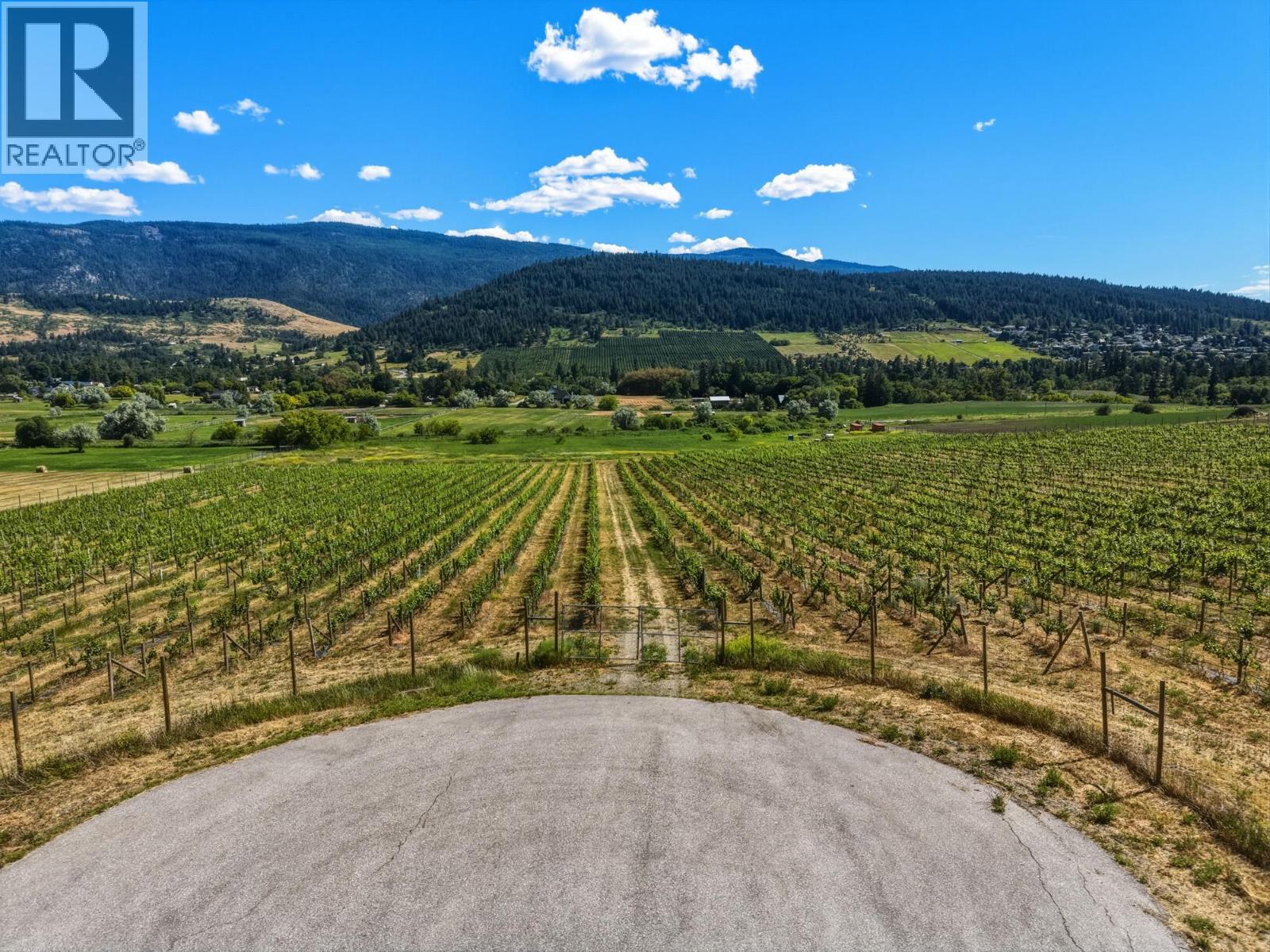 10450 Matner Lane, Coldstream