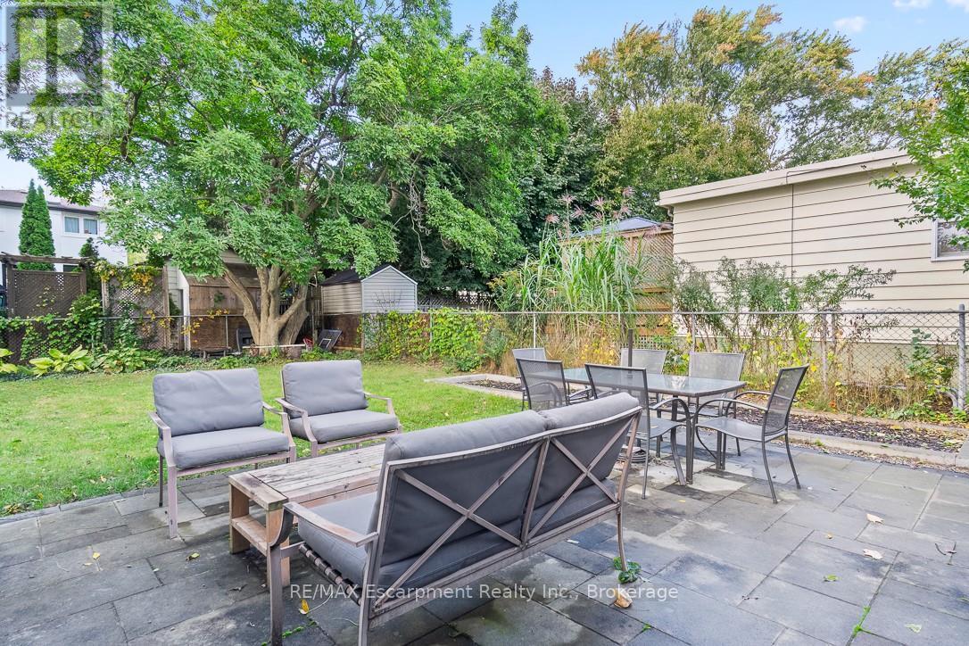 135 DEANE AVENUE - 26