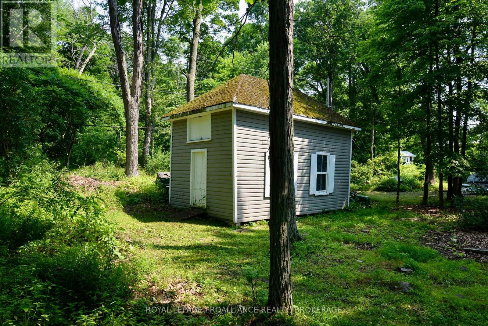 121 TREMONT PARK ISLAND - 35