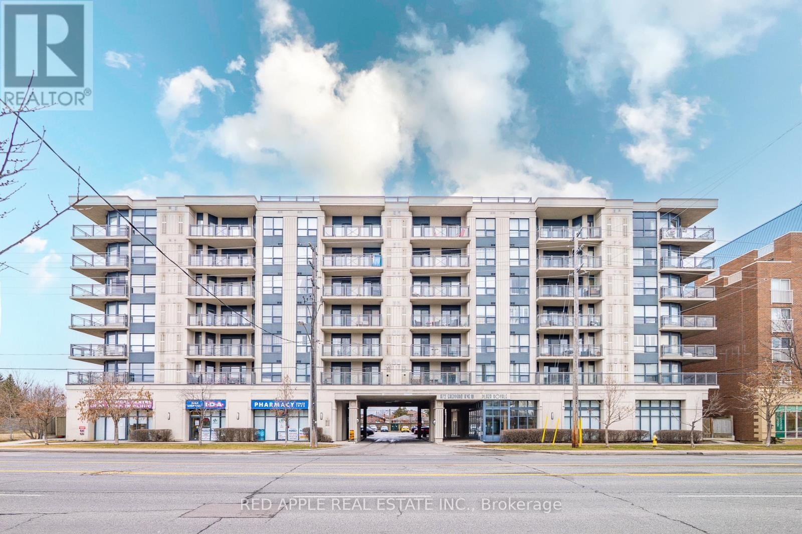 #204 872 SHEPPARD AVENUE W - 1