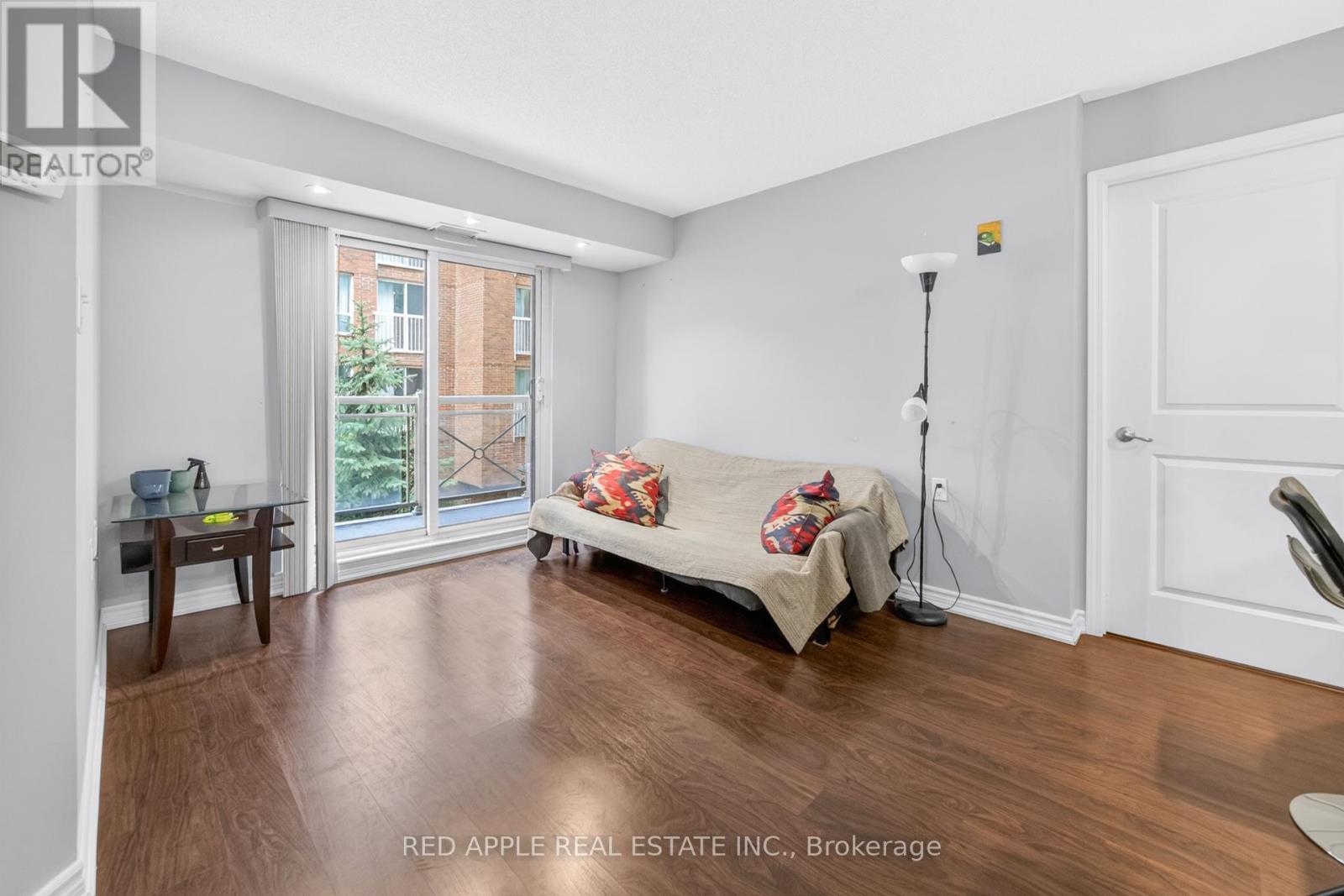 #204 872 SHEPPARD AVENUE W - 14