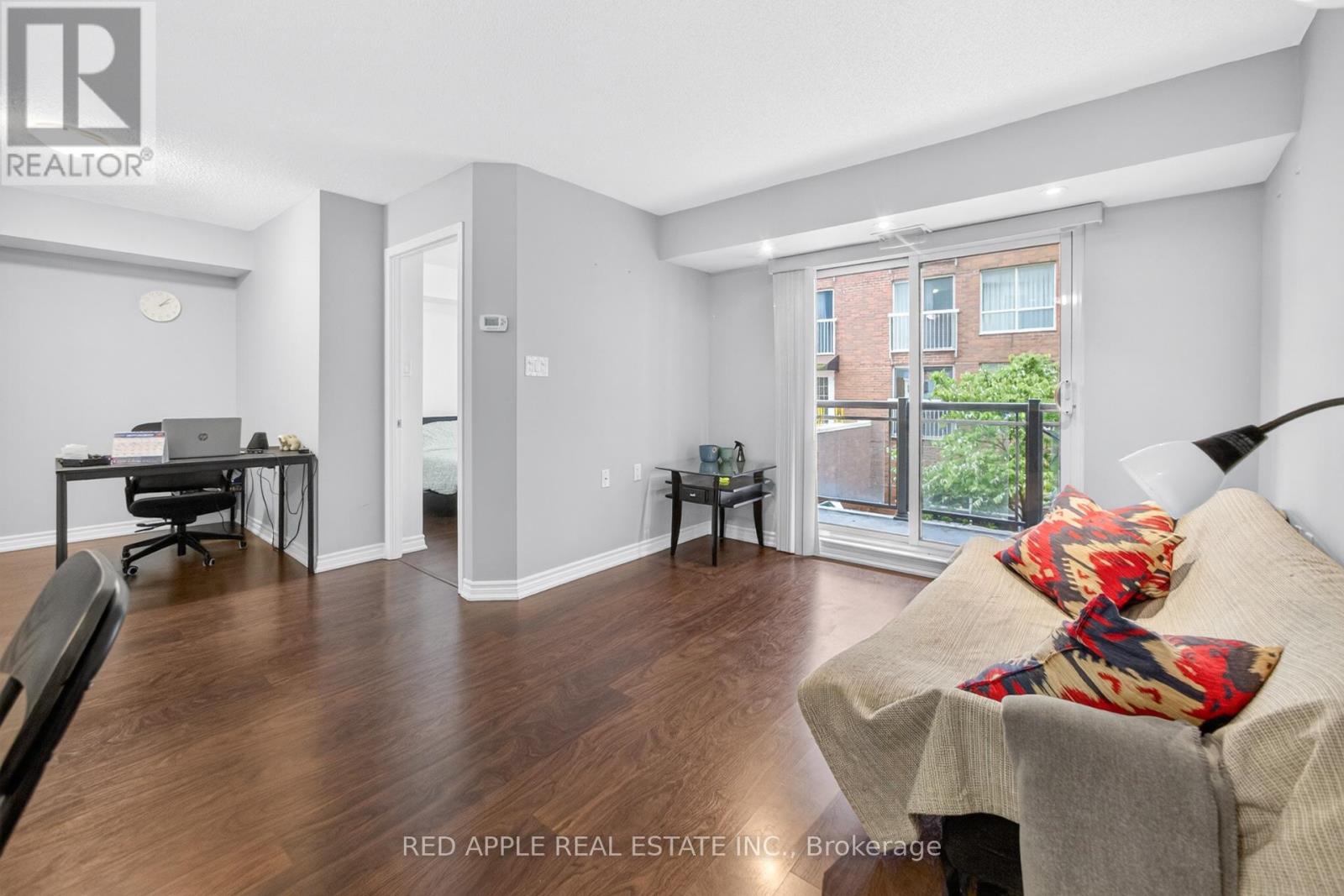#204 872 SHEPPARD AVENUE W - 16