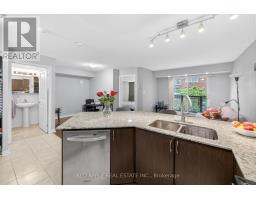 204 - 872 Sheppard Avenue W, Toronto, ON M3H5V5 Photo 18