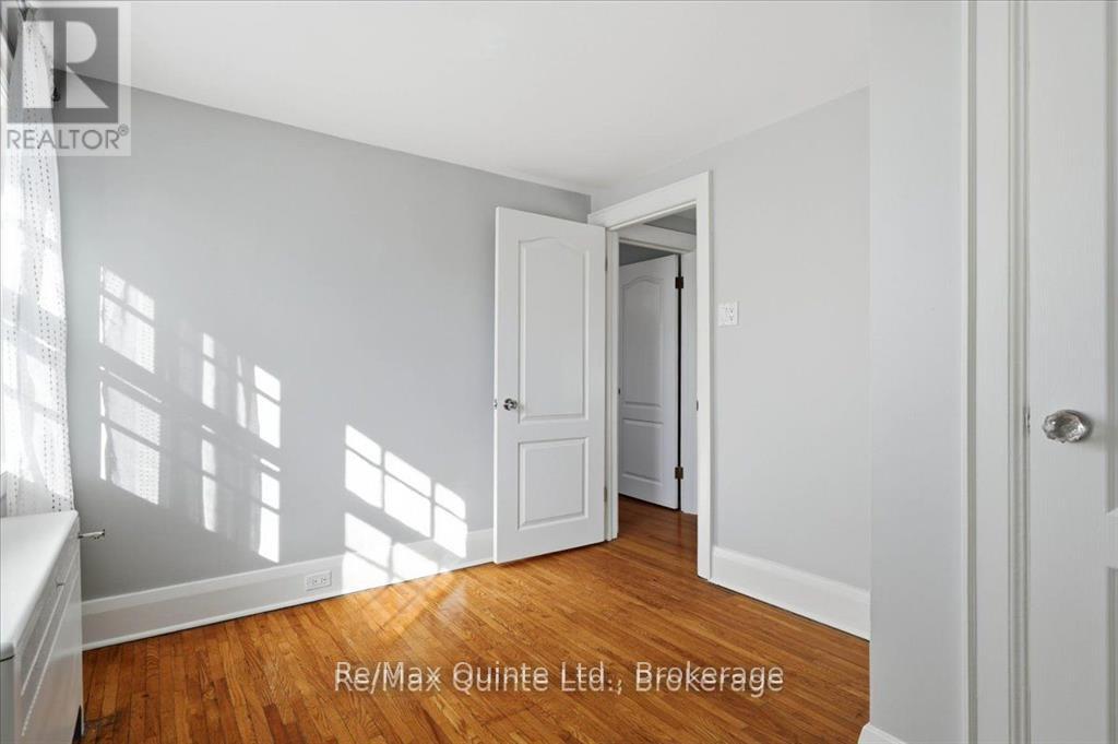 238 VICTORIA AVENUE - 30