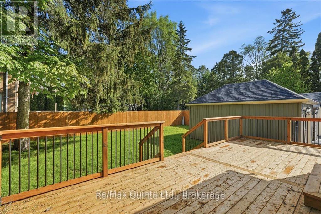 238 VICTORIA AVENUE - 44
