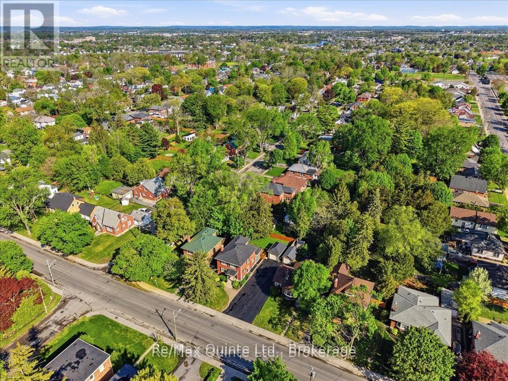 238 VICTORIA AVENUE - 49