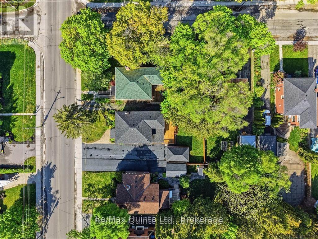 238 VICTORIA AVENUE - 50