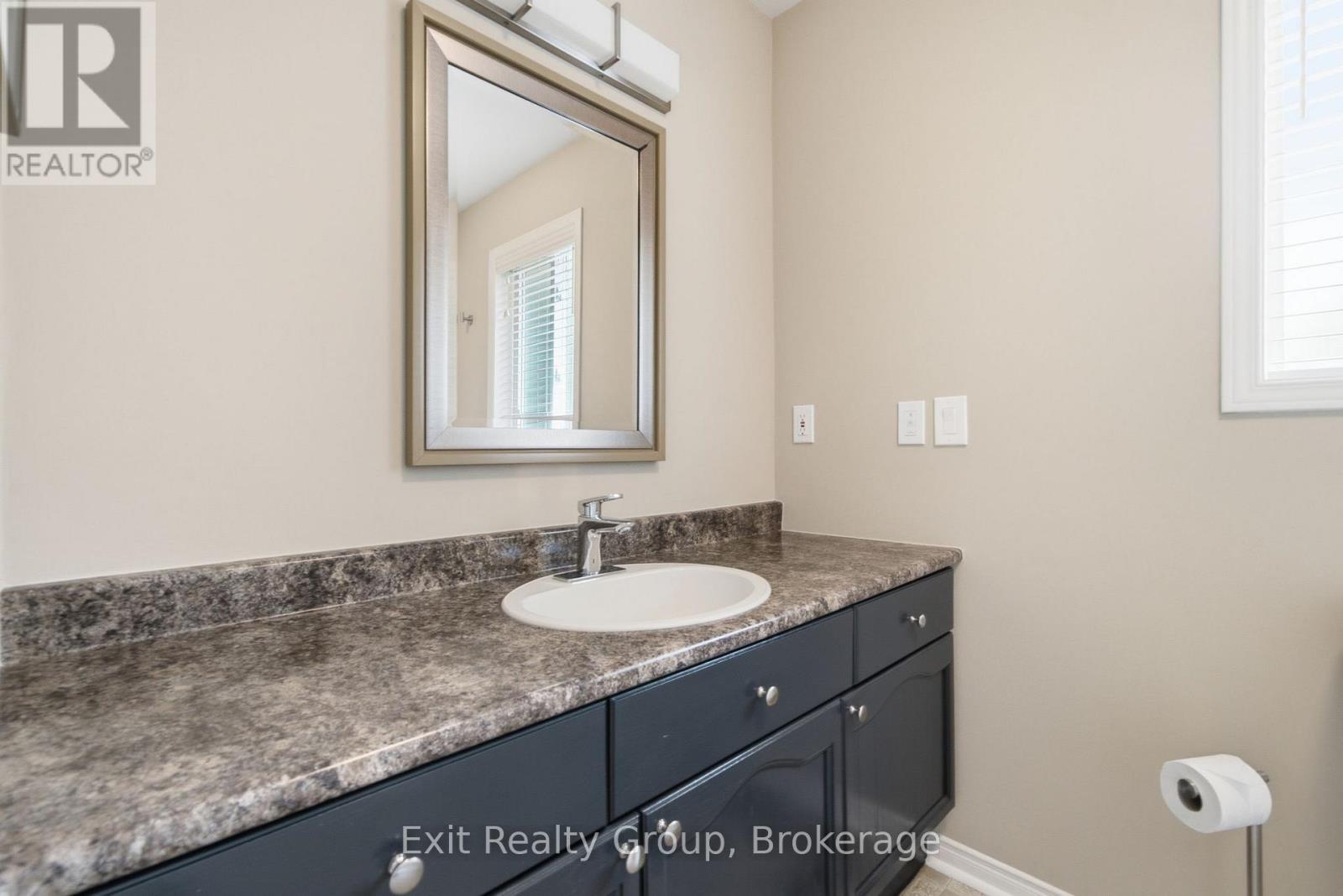 45 HERITAGE DRIVE - 29