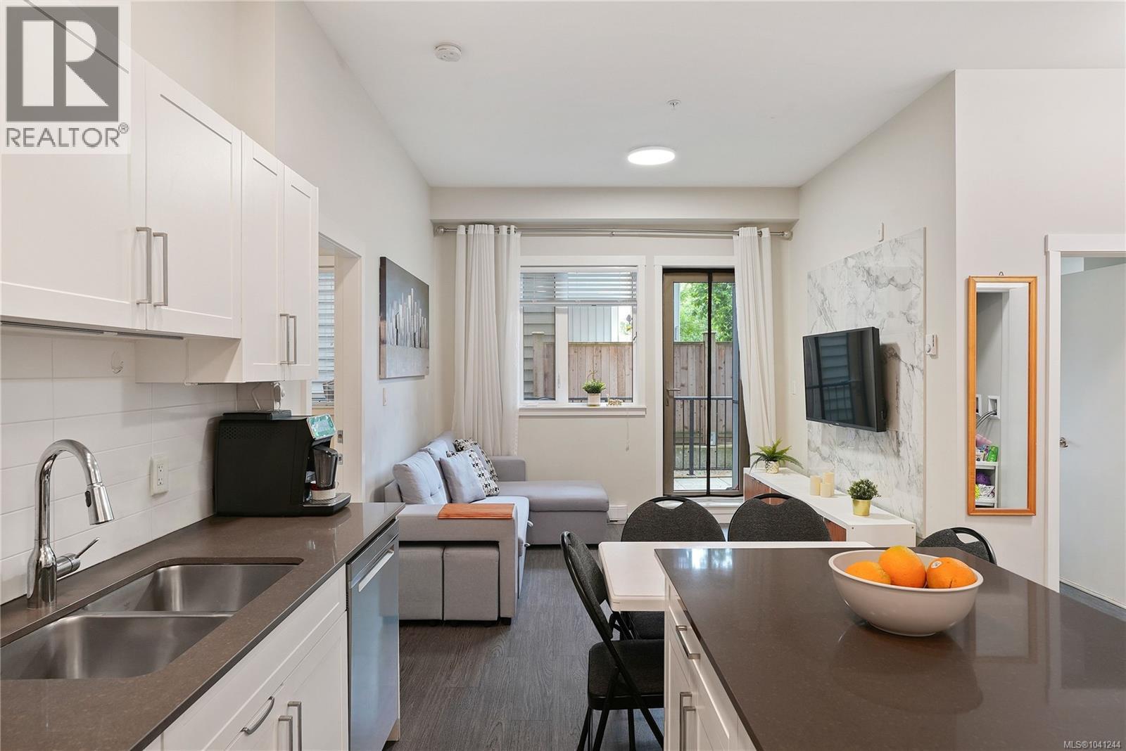 104 2843 Jacklin Rd, Langford — photo 3