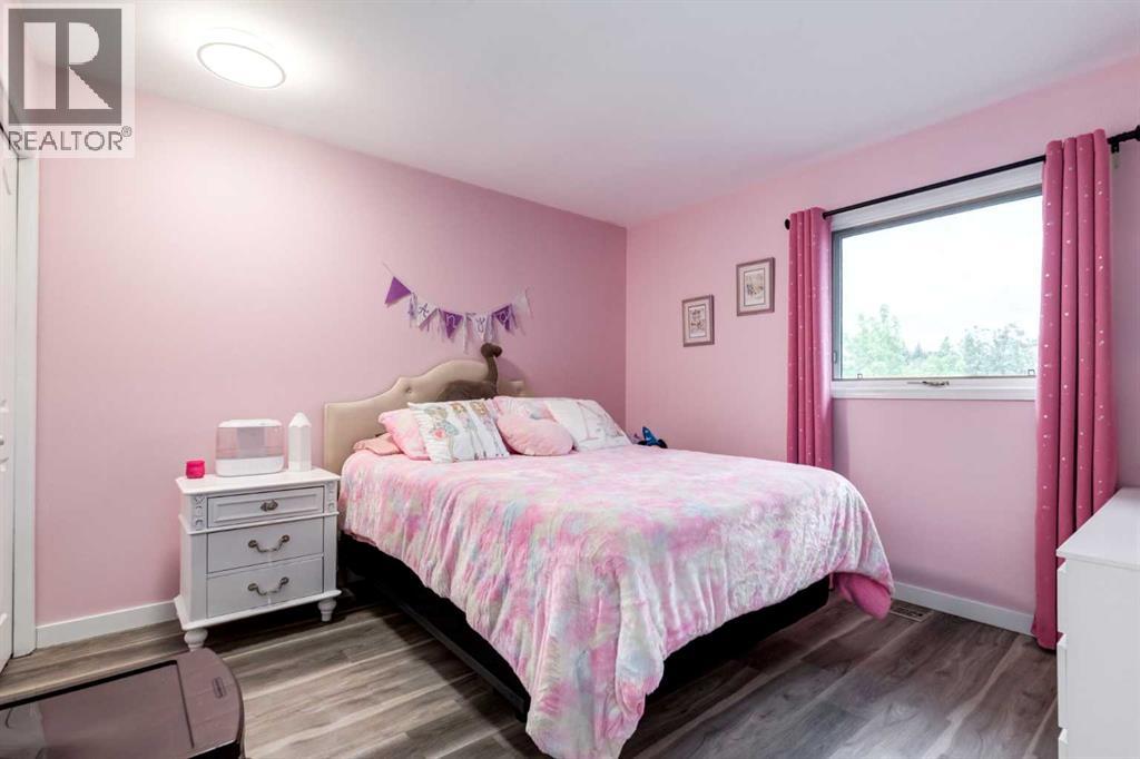 109 Shawbrooke Close SW - 22
