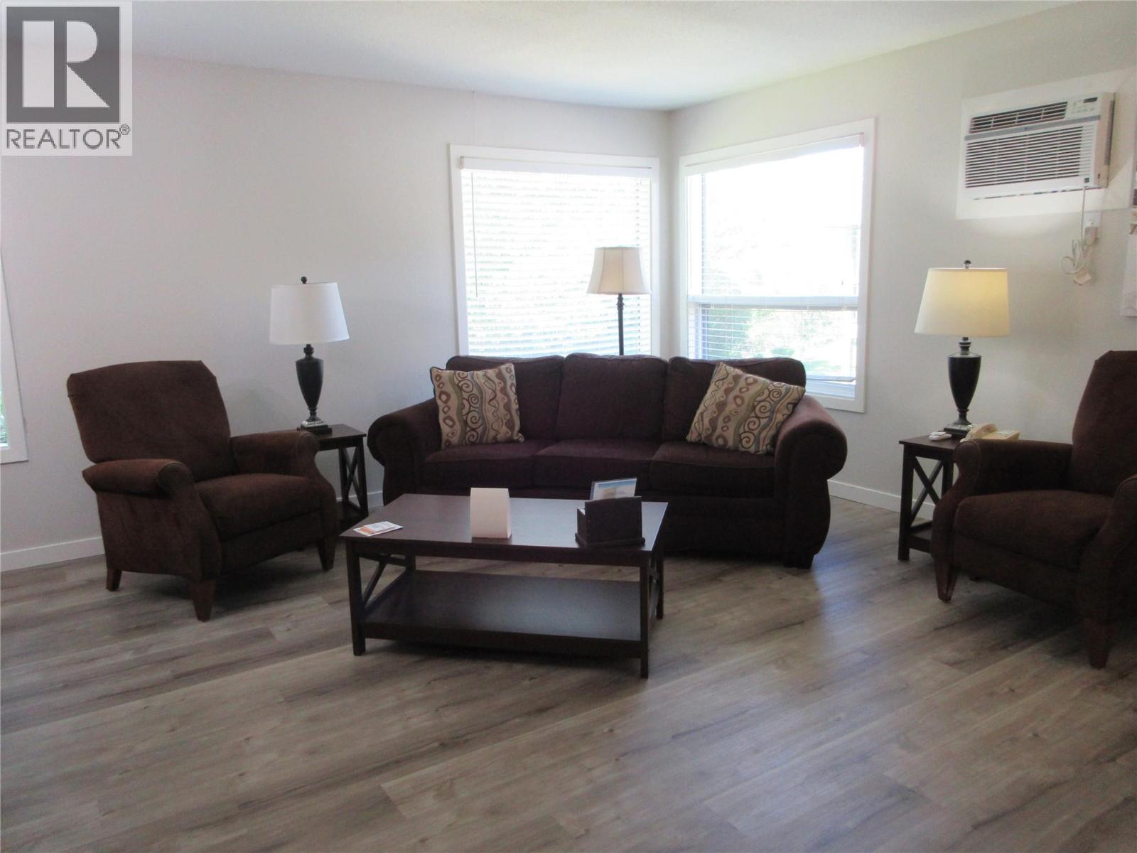 #1621 415 Commonwealth Road - 8
