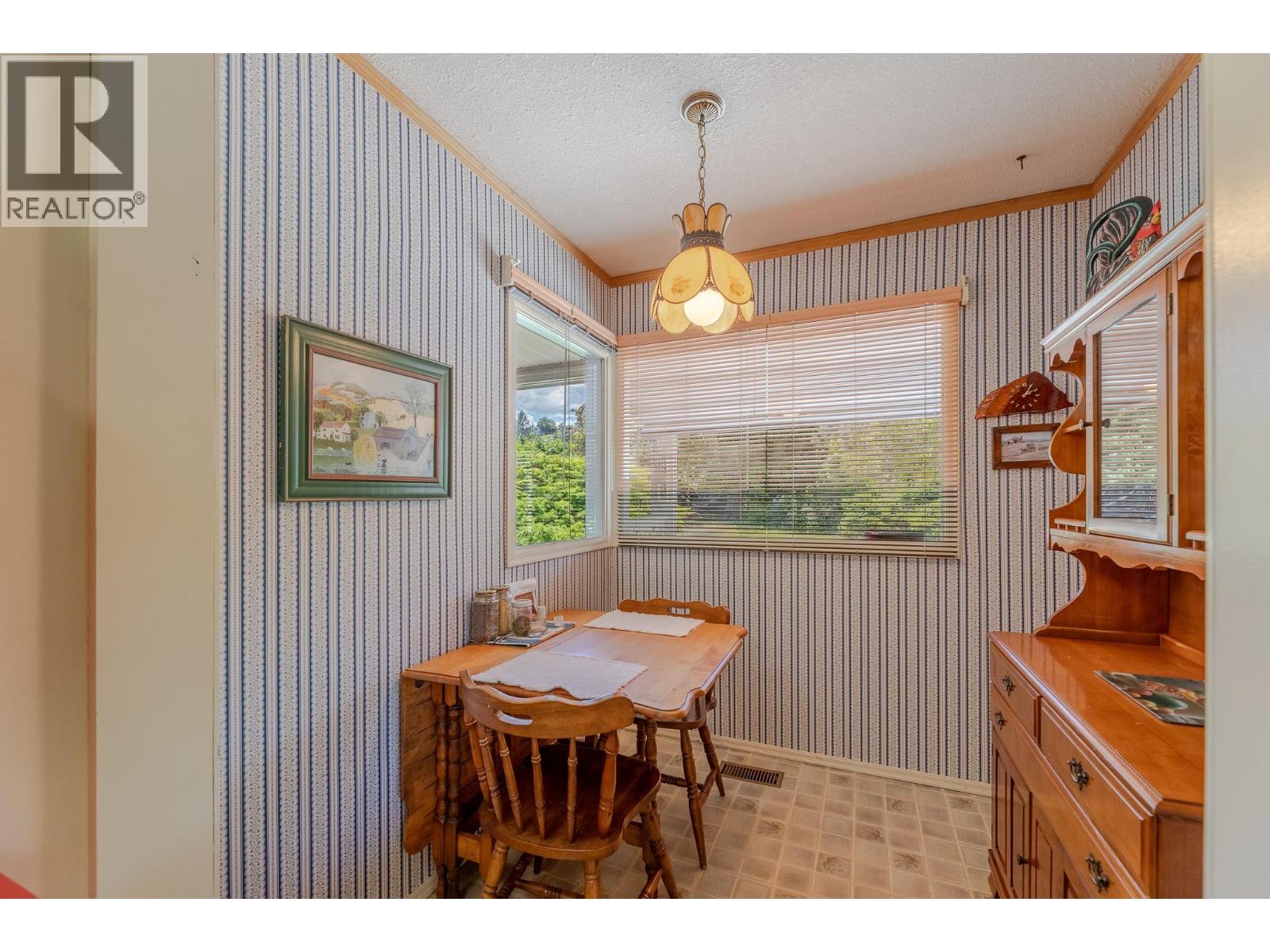 7508 Switchback Road - 9