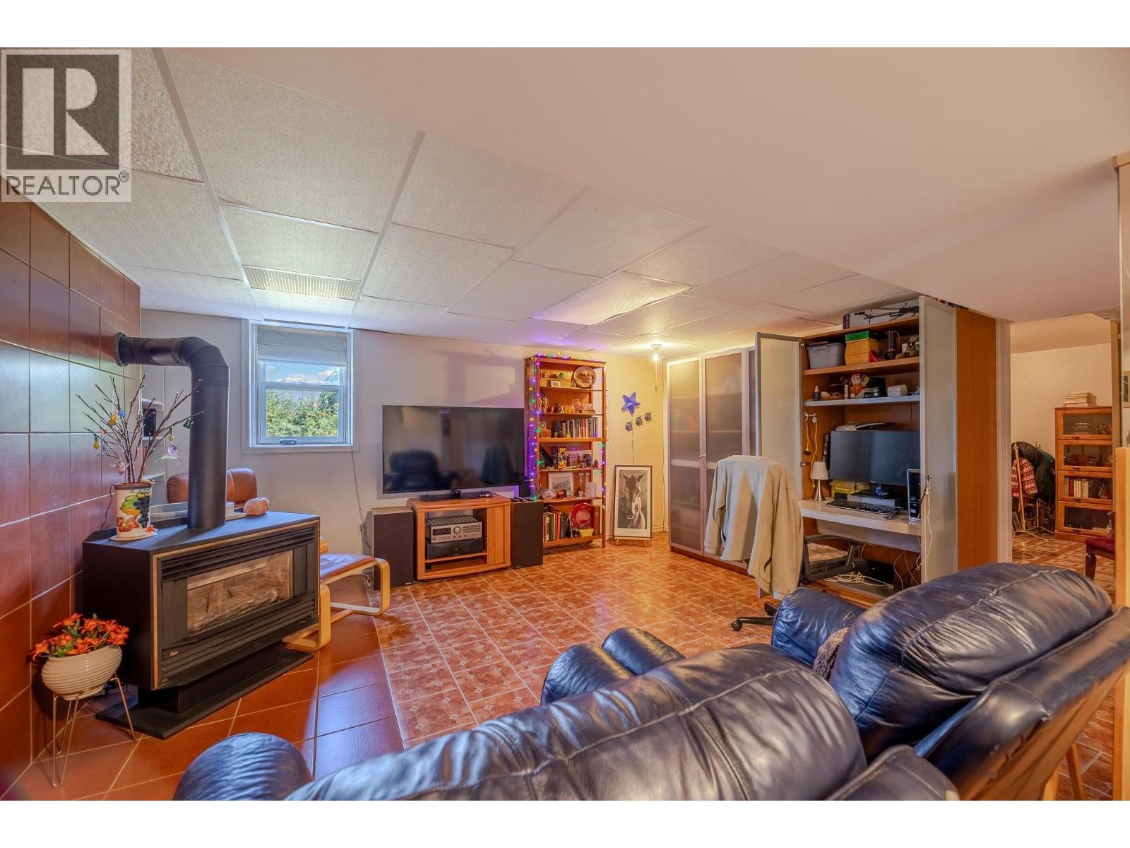 7508 Switchback Road - 30