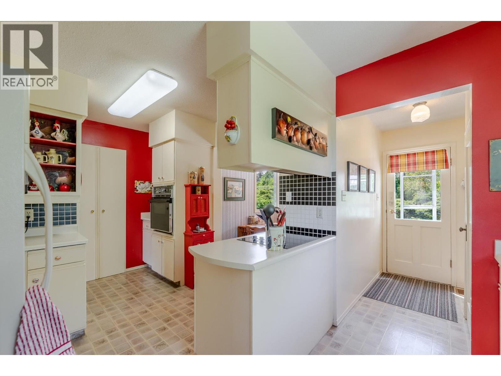 7508 Switchback Road - 7