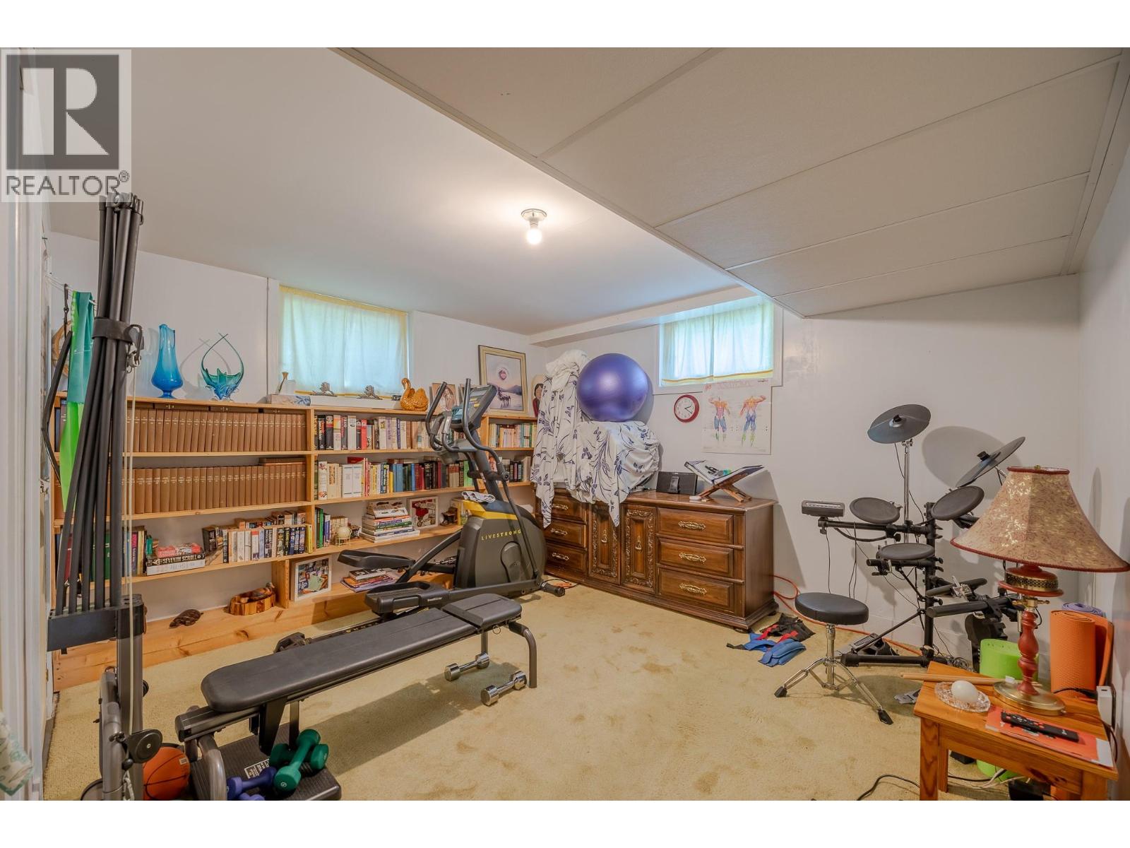 7508 Switchback Road - 34