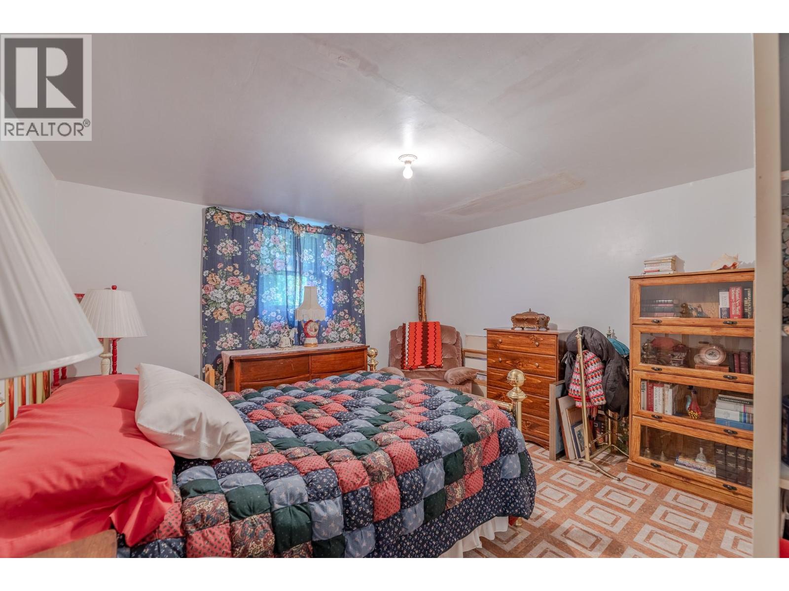 7508 Switchback Road, Summerland